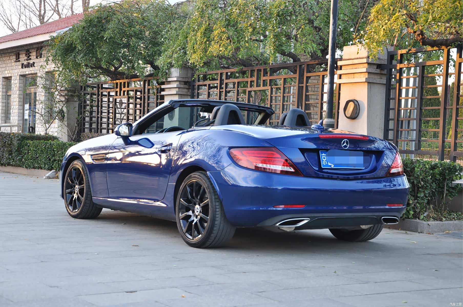 Mercedes-Benz SLC, 2017 7