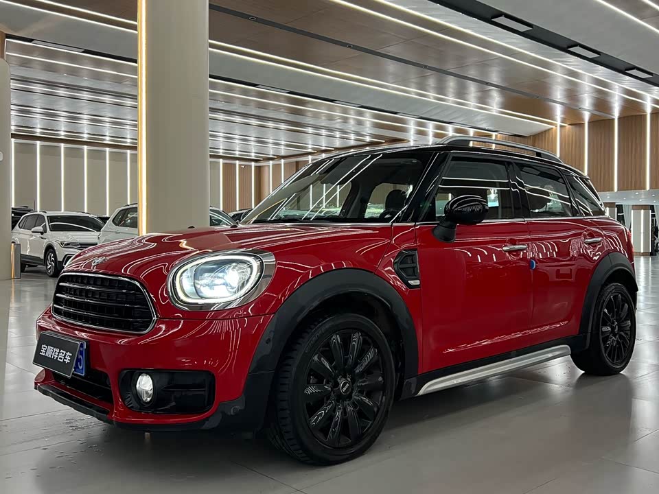 MINI COUNTRYMAN