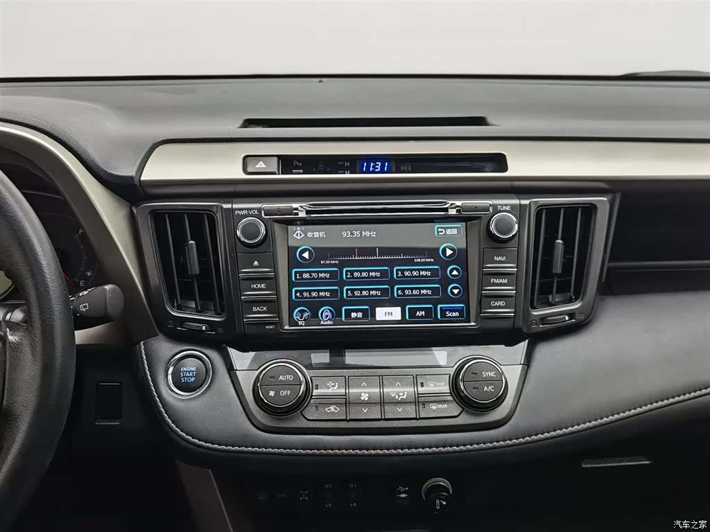 Toyota RAV4, 2016 12
