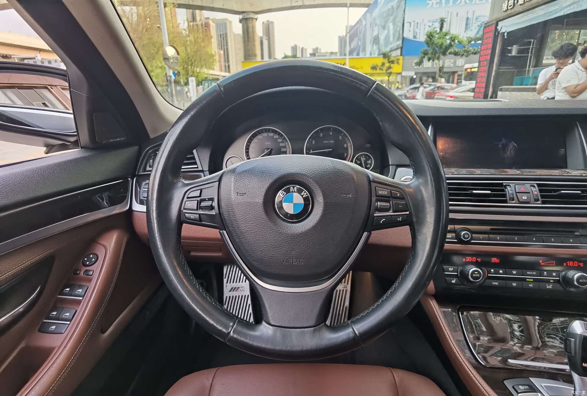 BMW 5 Series, 2016 13
