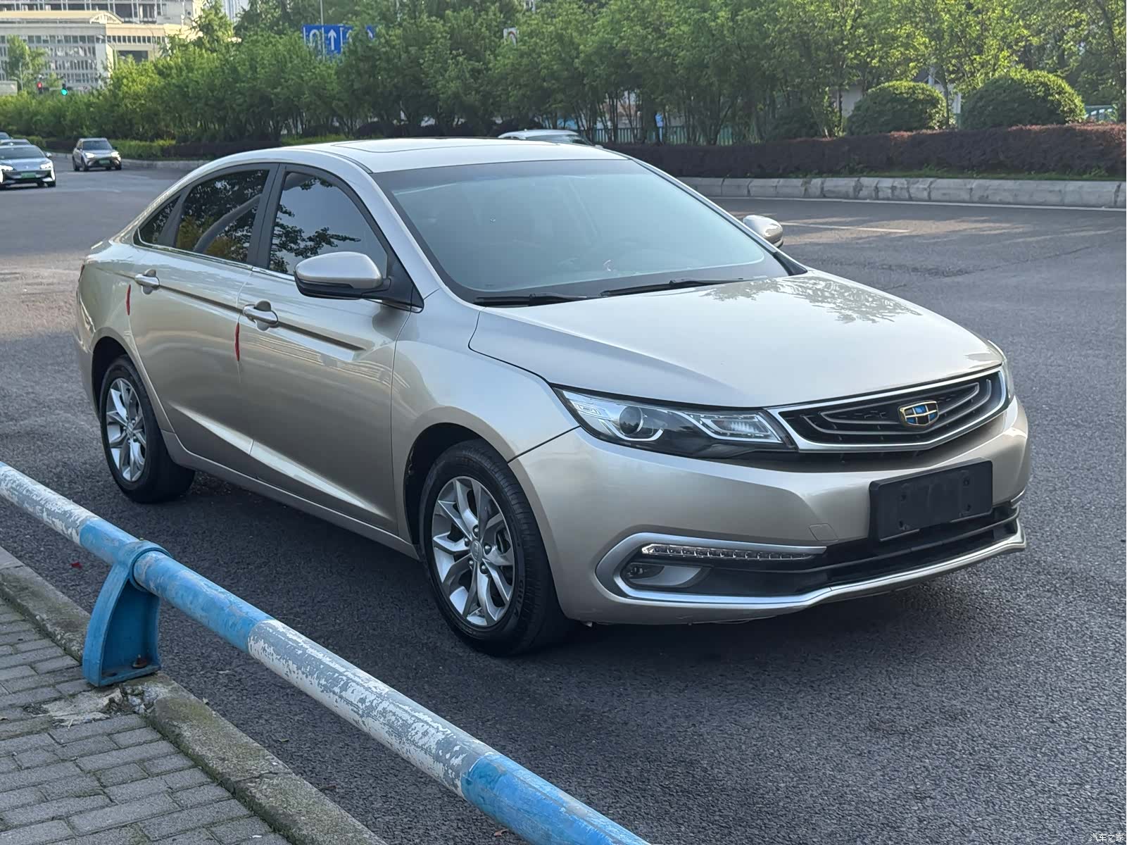 Geely Emgrand, 2017 3