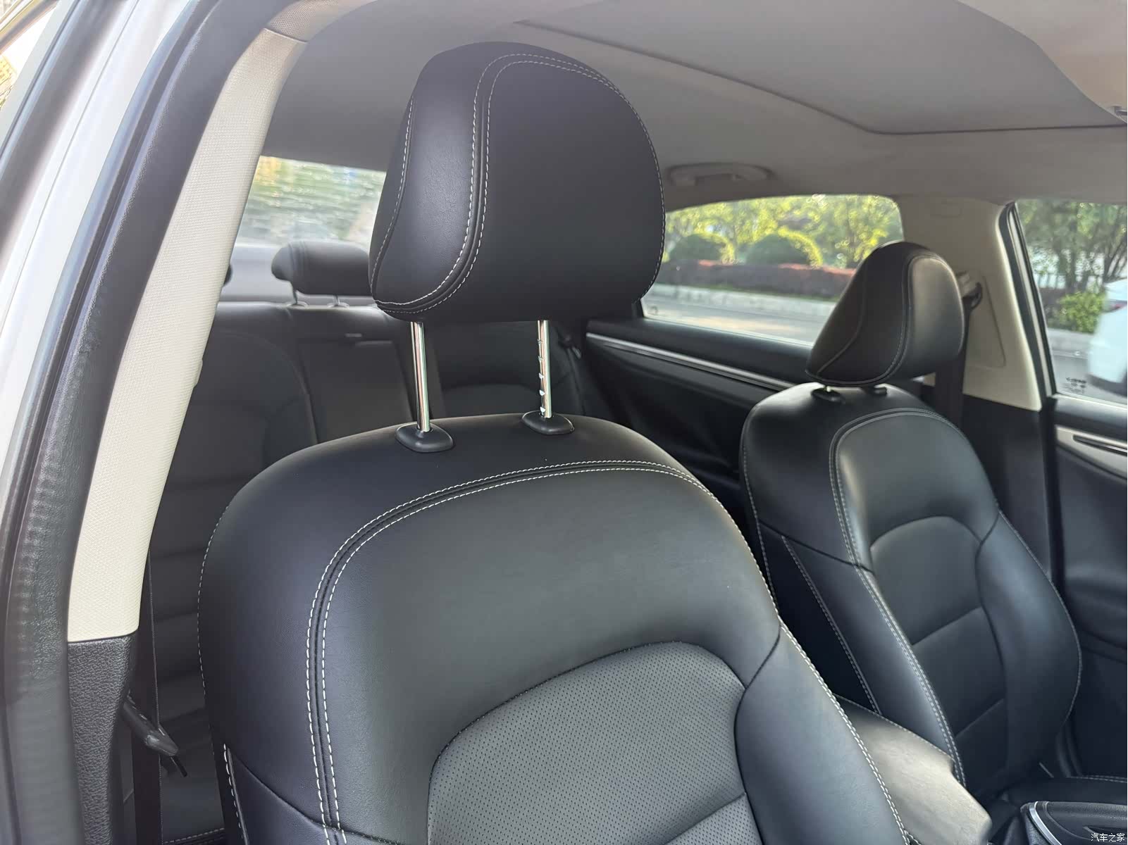 Geely Emgrand, 2017 15