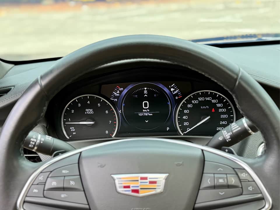 Cadillac CT6