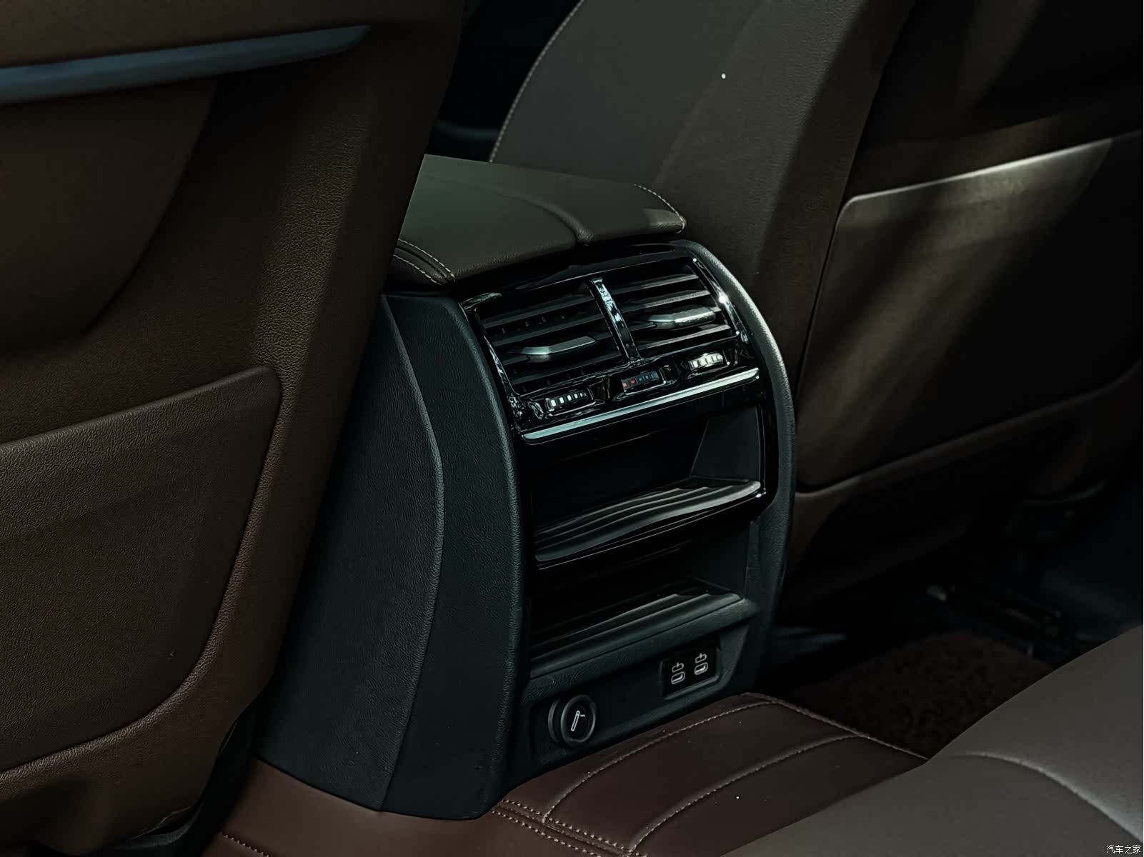 BMW 5 Series, 2020 14