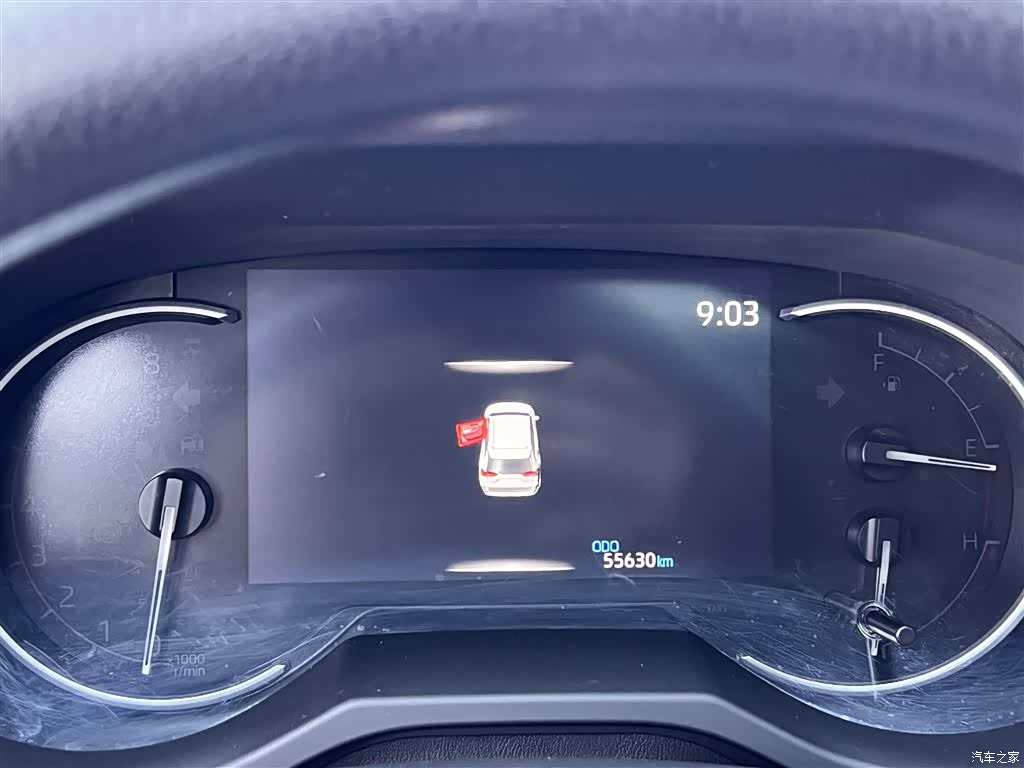 Toyota RAV4, 2022 15