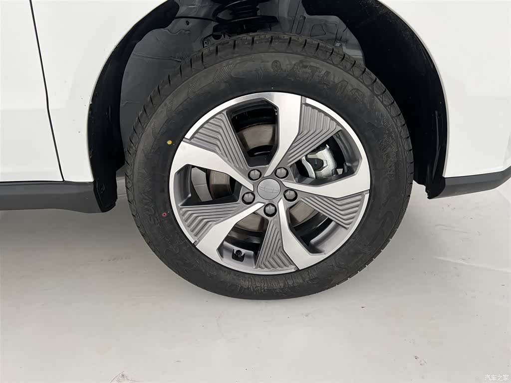 Geely Haoyue PRO, 2024 8