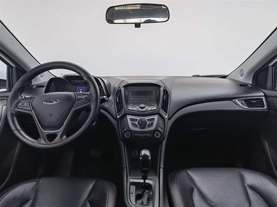 Chery Arrizo 5