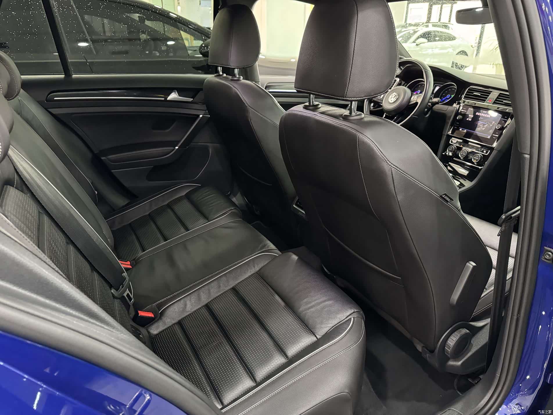 Volkswagen Golf, 2020 16