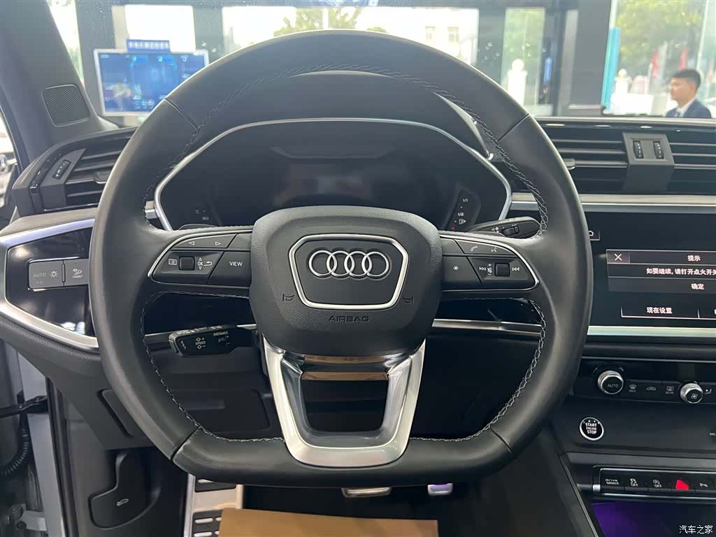 Audi Q3, 2024 16