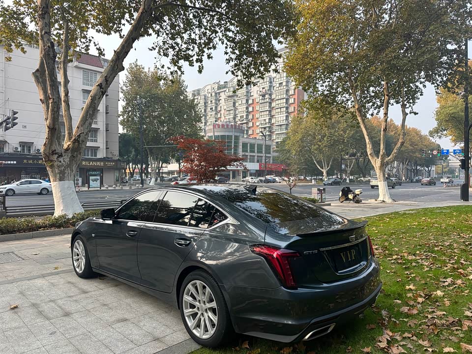 Cadillac CT5