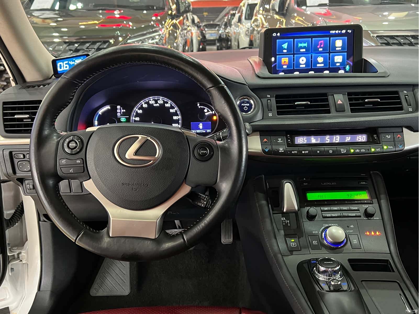 Lexus CT, 2017 9