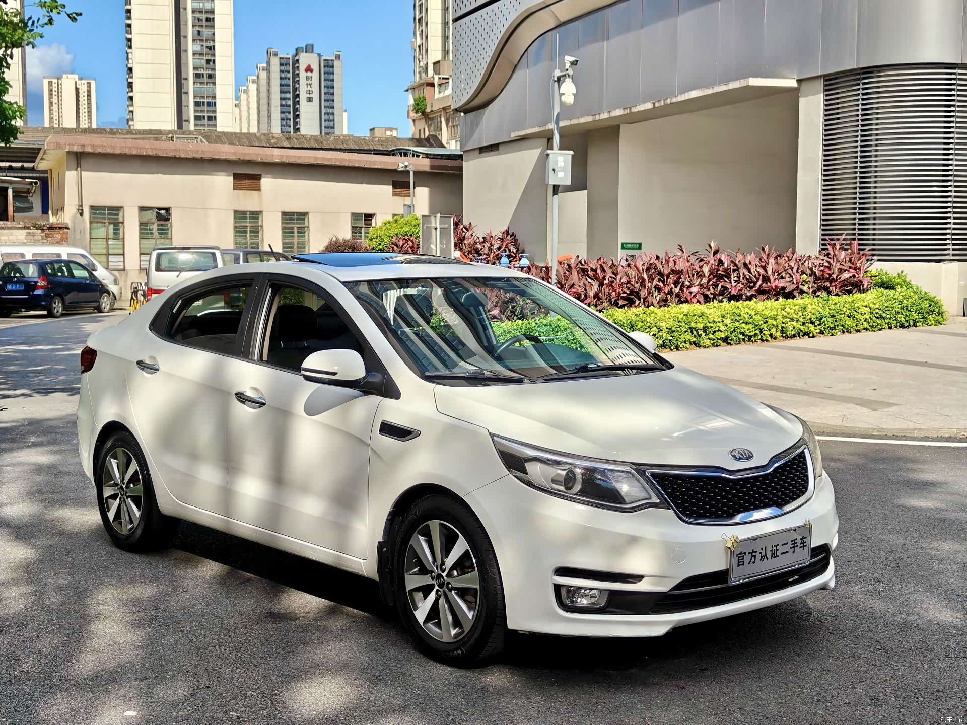 Kia K2, 2015 3