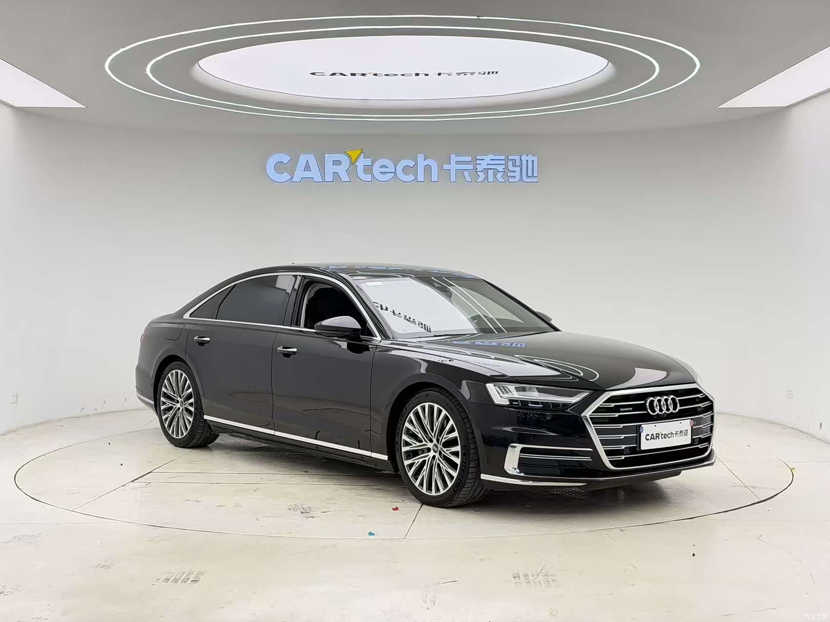 Audi A8L, 2021 3