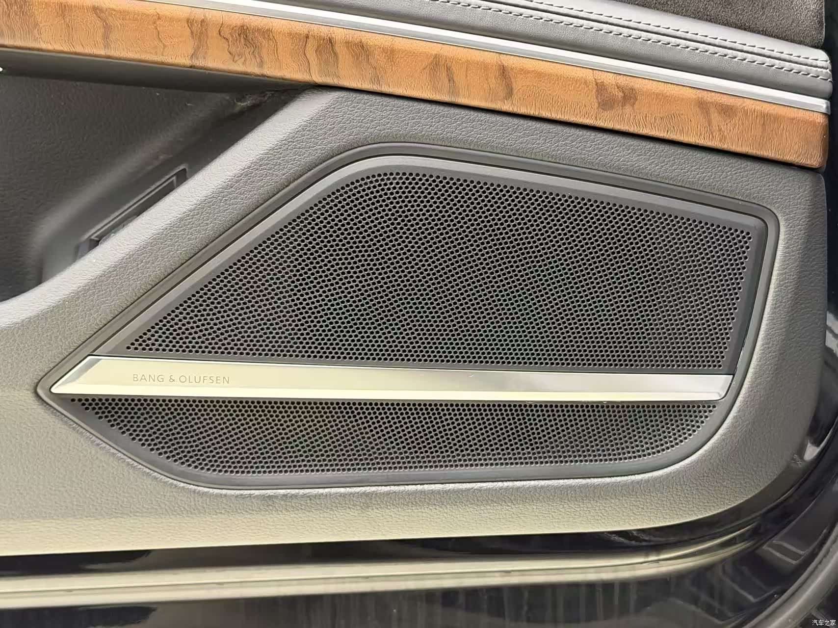 Audi A8L, 2021 21