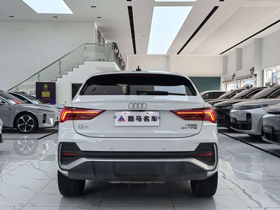 Audi Q3 Sportback 2021, фото 14