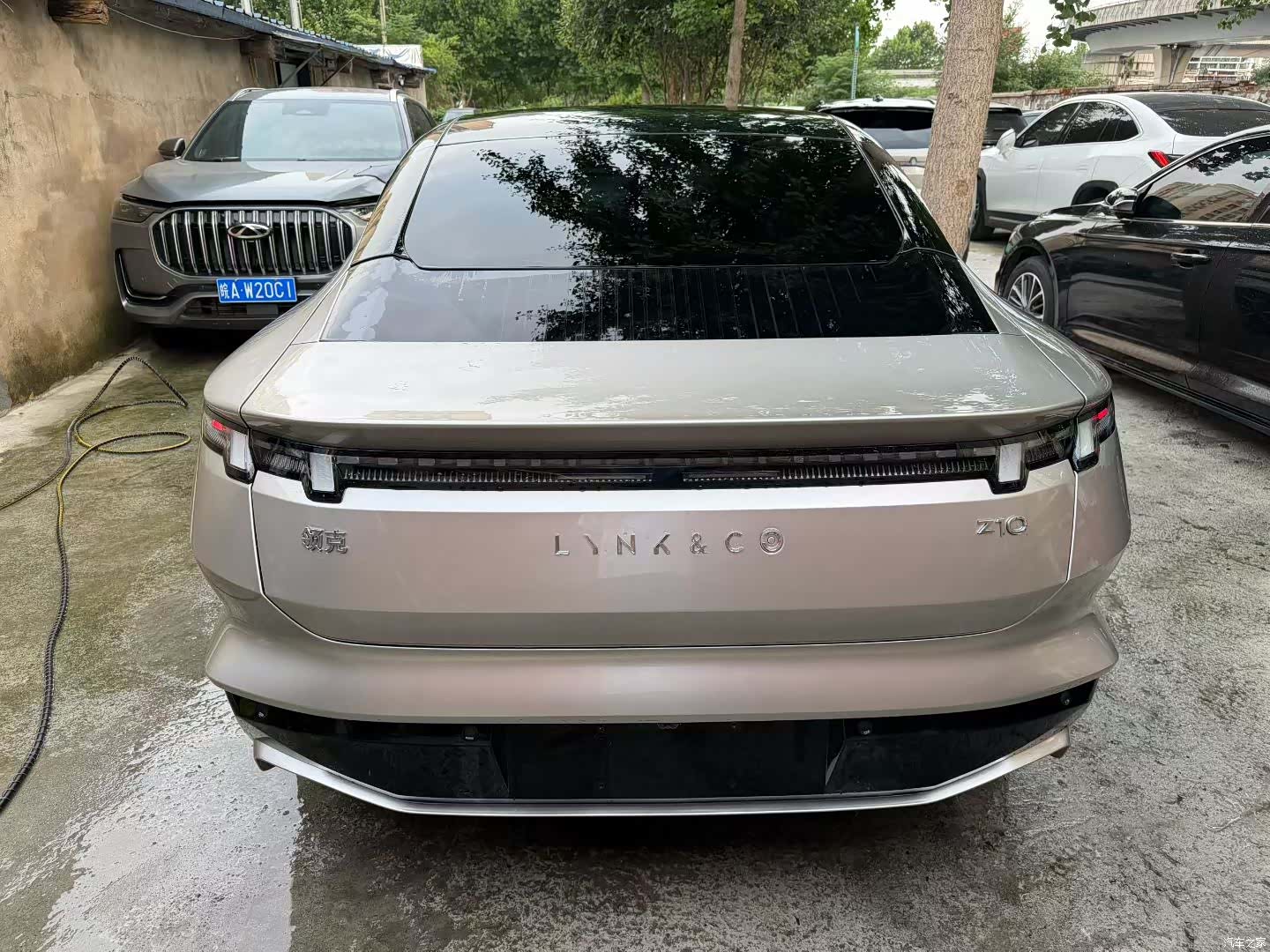 Lynk & Co Z10, 2025 8