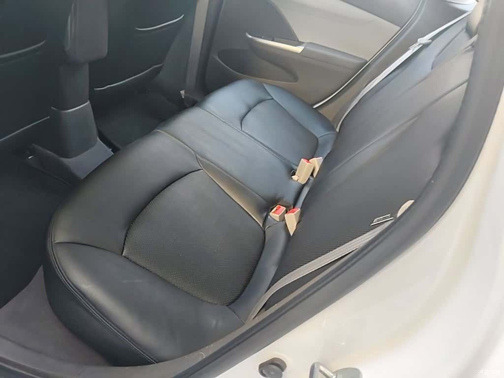 Chevrolet RV, 2017 17