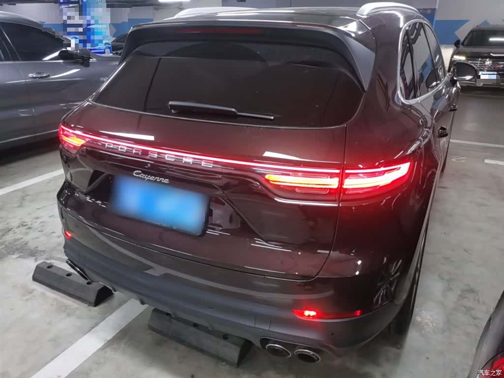 Porsche Cayenne, 2018 все фото