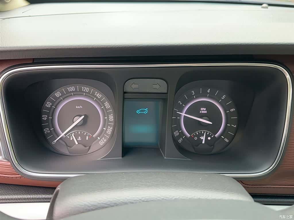 Buick GL8, 2019 все фото