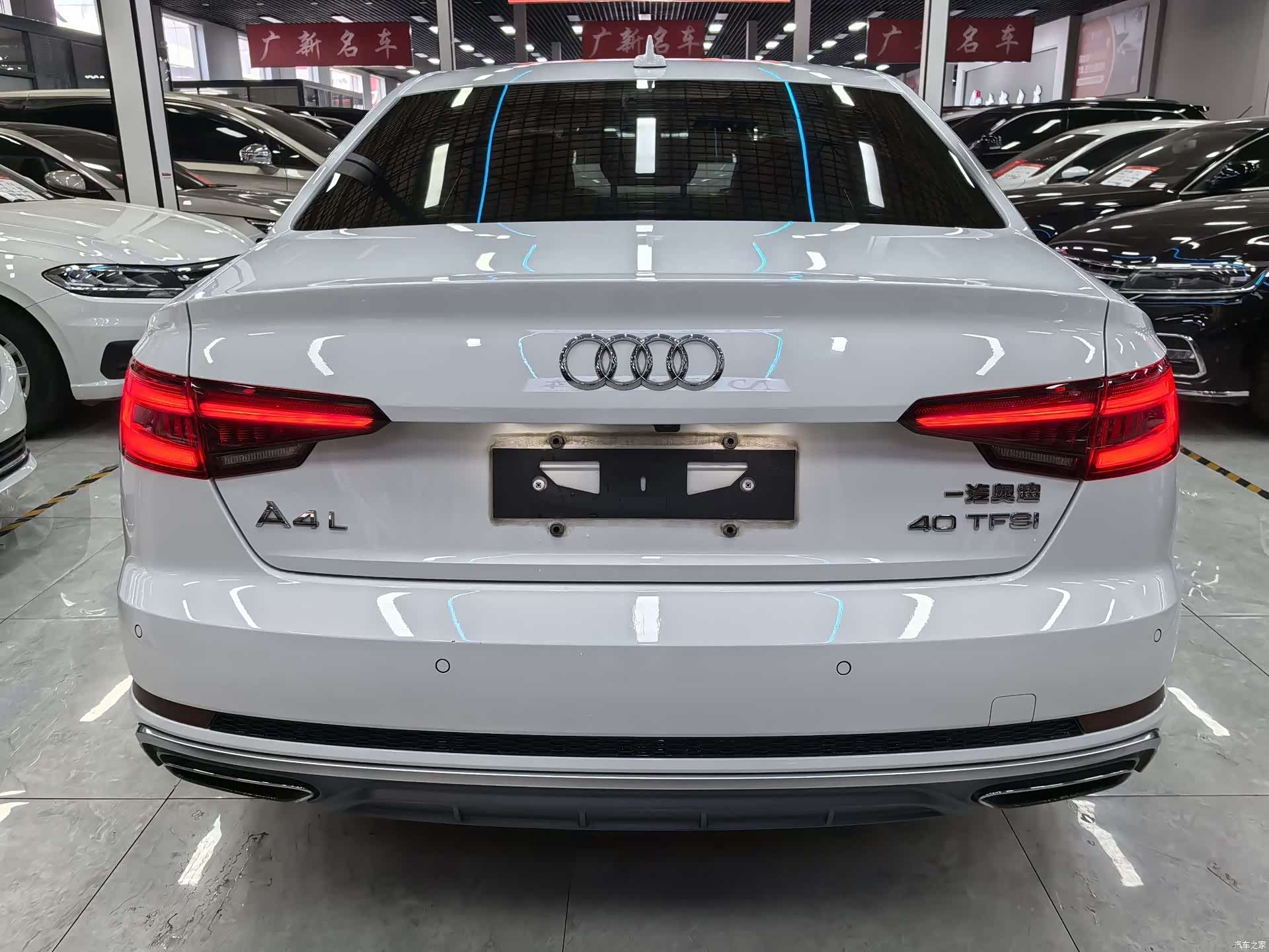 Audi A4L, 2019 14