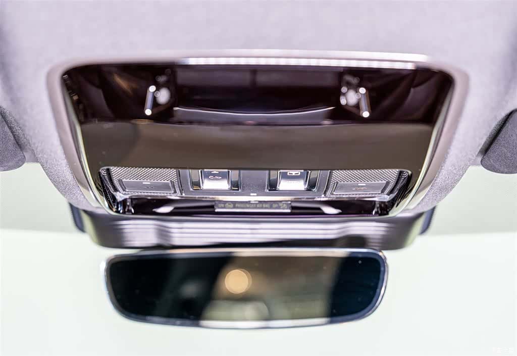 Land Rover Range Rover, 2025 13