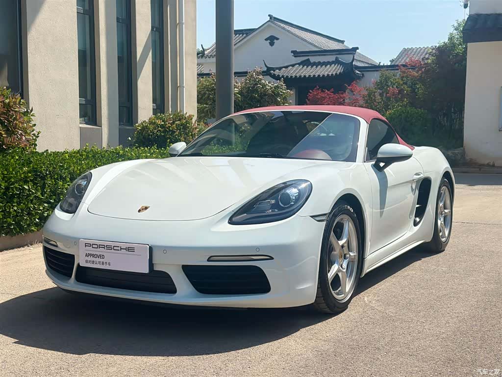 Porsche Boxster, 2017 все фото