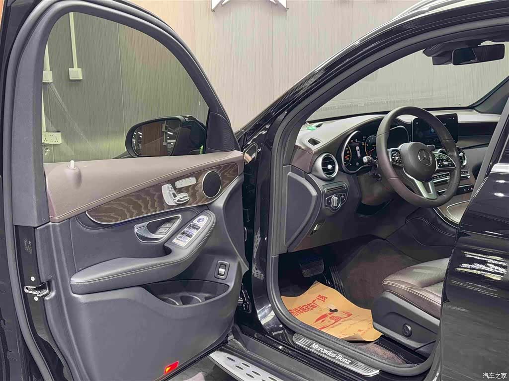 Mercedes-Benz GLC, 2020 4