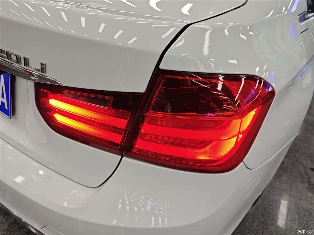 BMW 3 Series, 2015 24