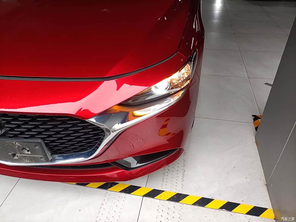 Mazda Mazda3, 2021 18