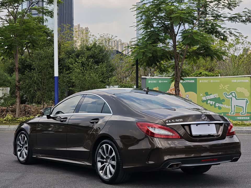 Mercedes-Benz CLS