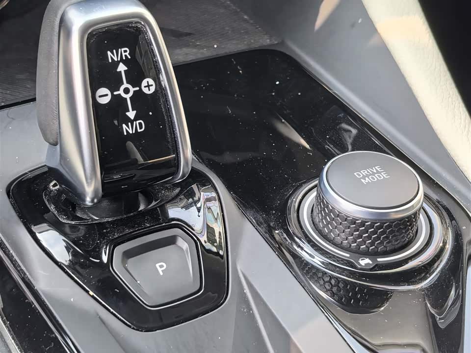 Lynk & Co 02 New energy