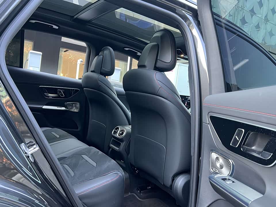 Mercedes-Benz GLC AMG