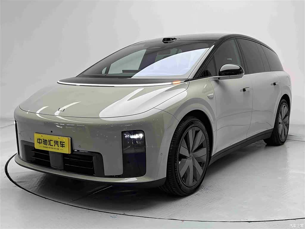 Li Auto i8, 2025 1