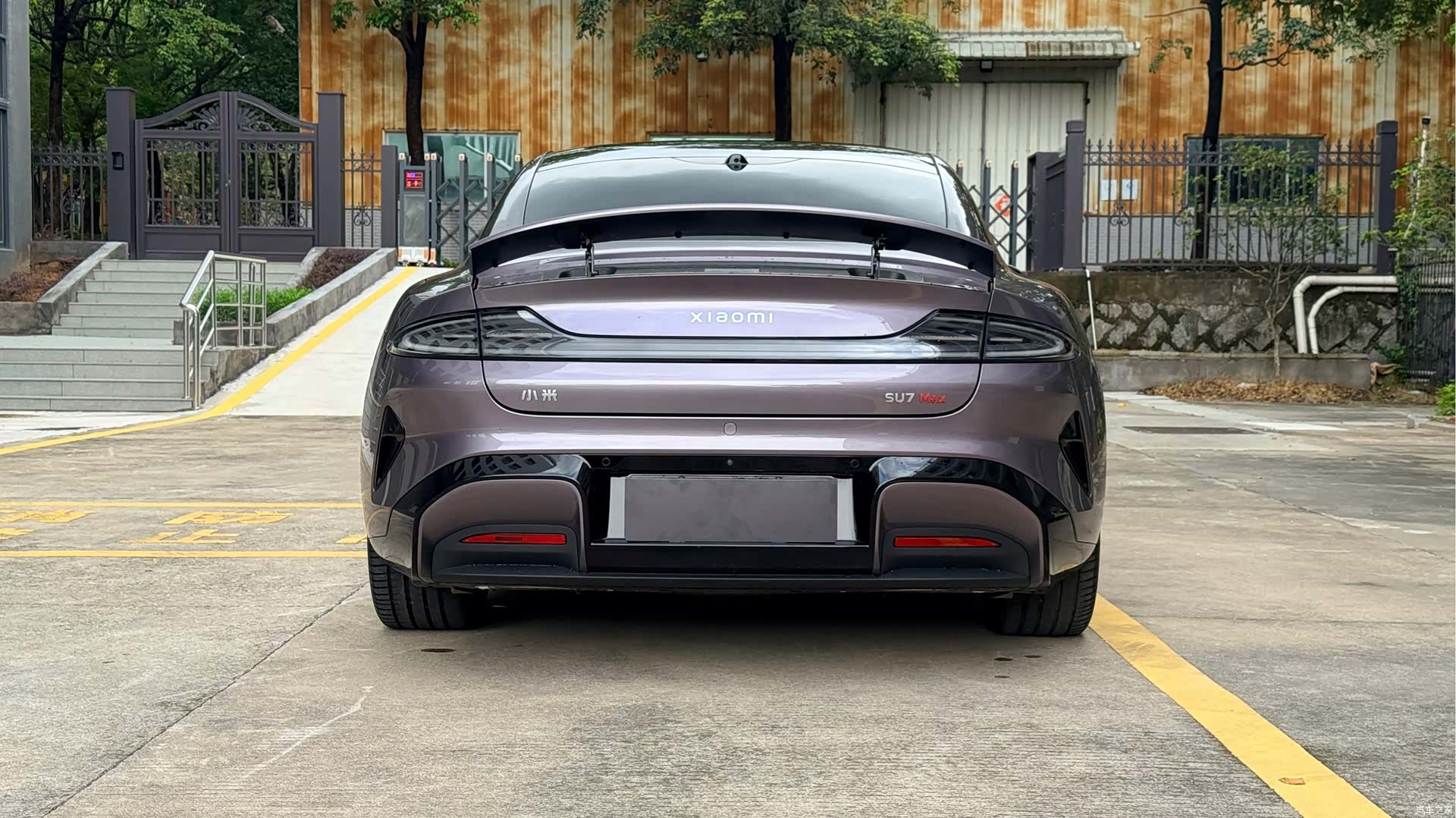Xiaomi SU7, 2025 9