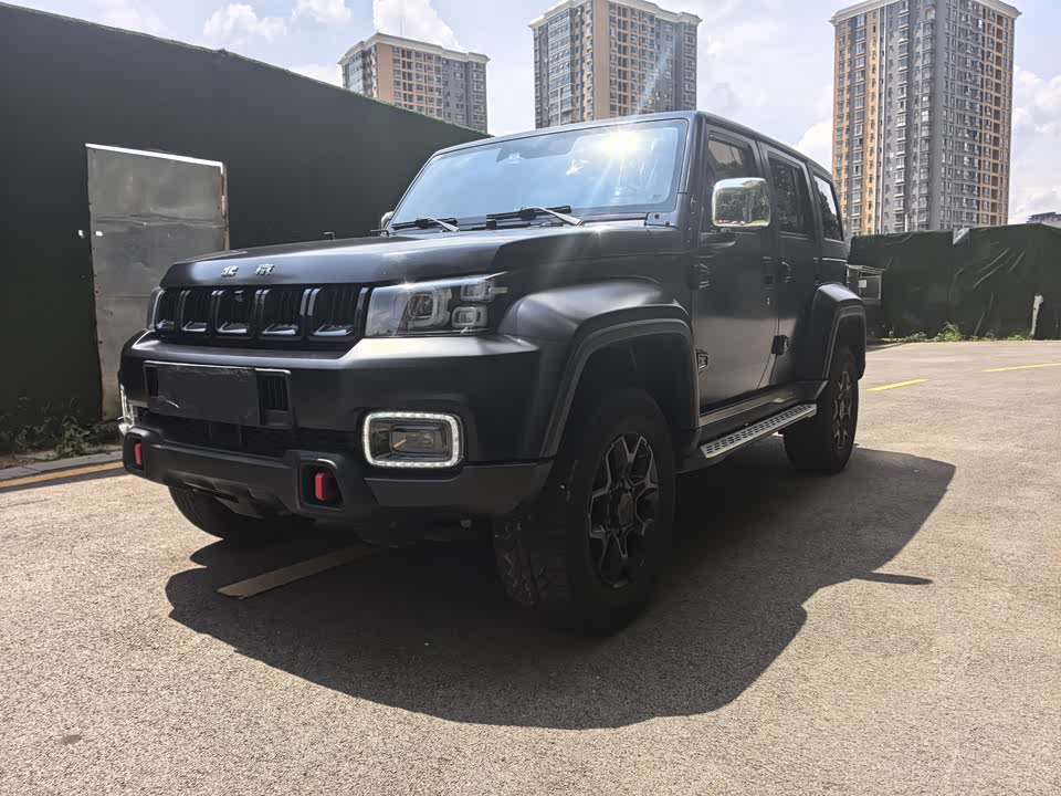 Beijing BJ40