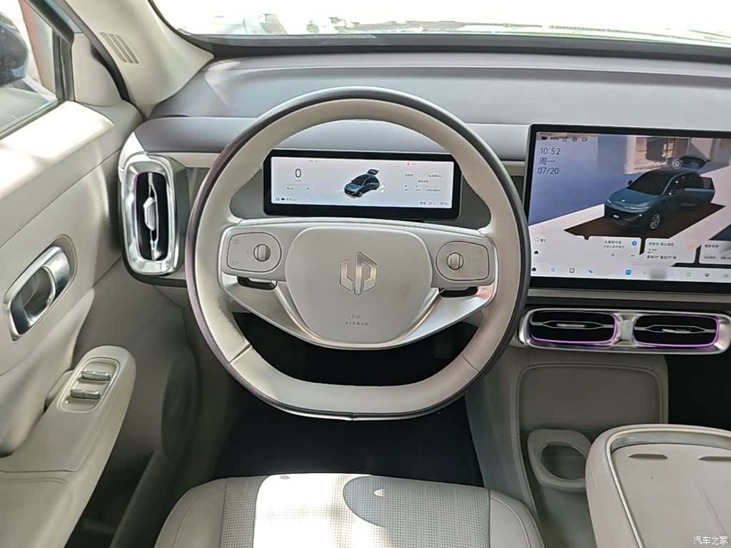 Leapmotor B10, 2025 11