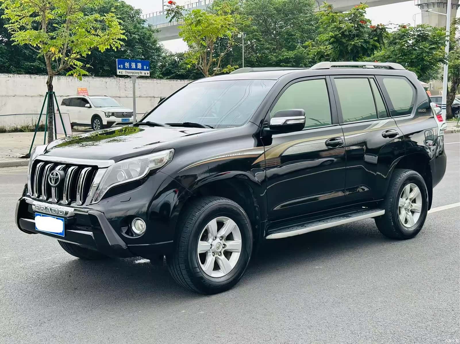 Toyota Prado