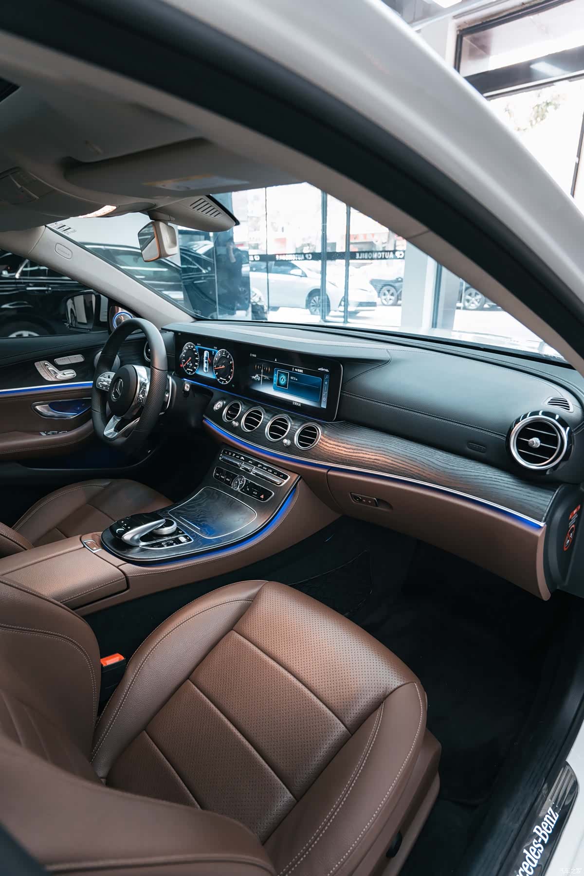 Mercedes-Benz E-Class, 2018 18