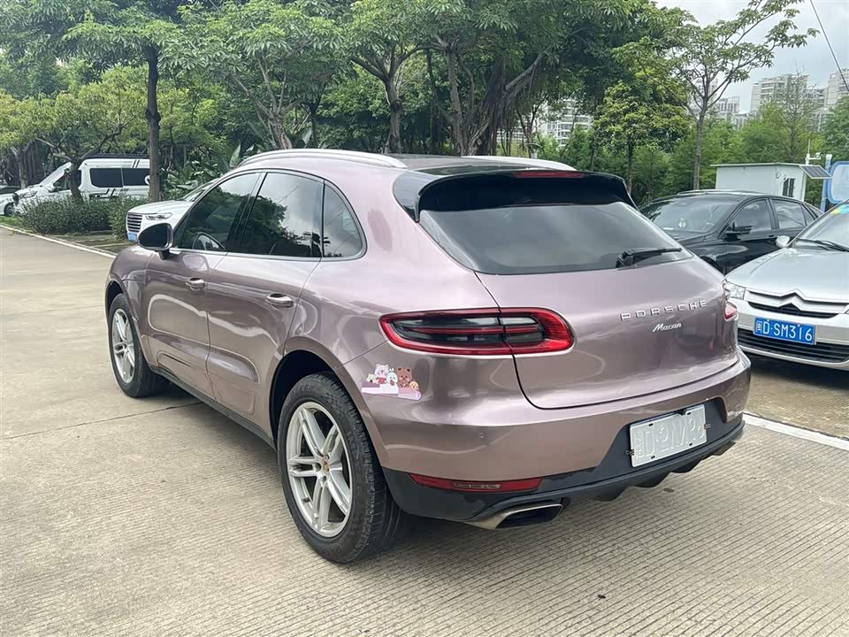 Porsche Macan Porsche Macan