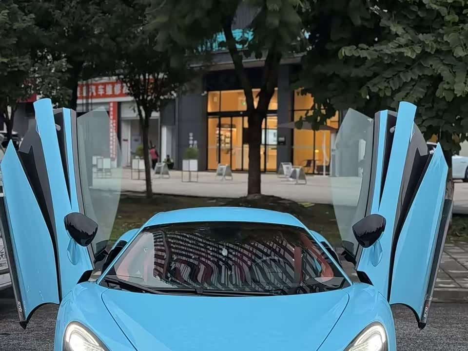 McLaren 570