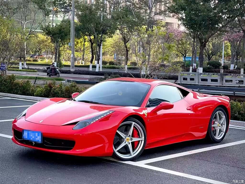 Ferrari 458, 2014 1
