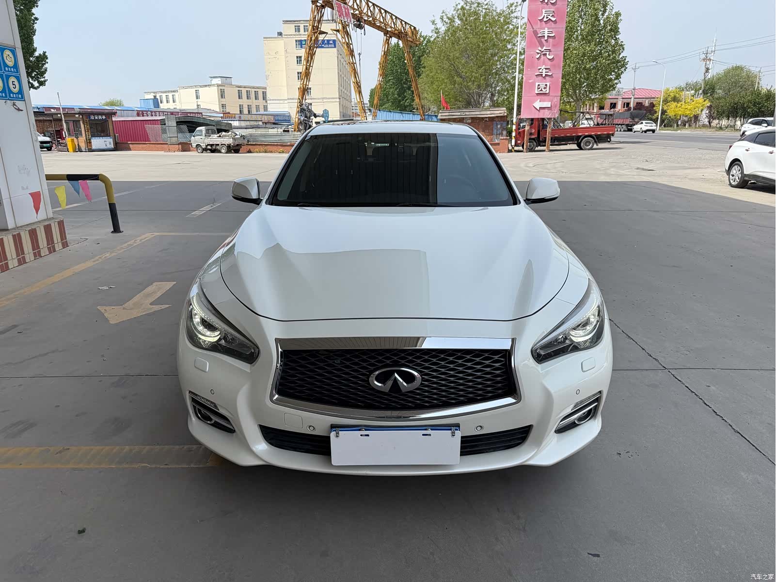 Infiniti Q50L, 2017 2