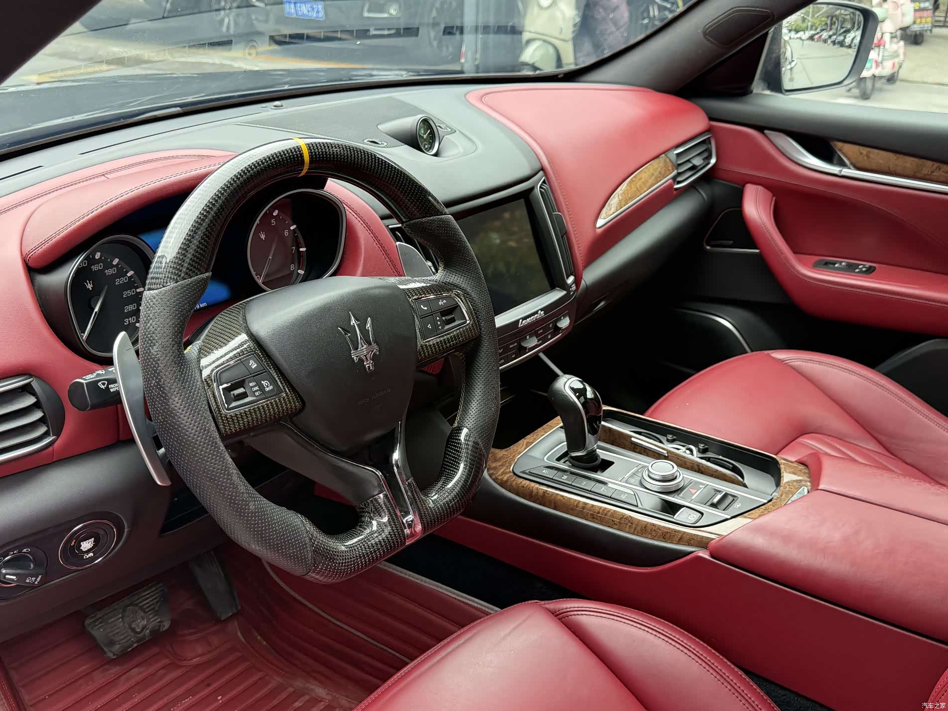Maserati Levante, 2018 6