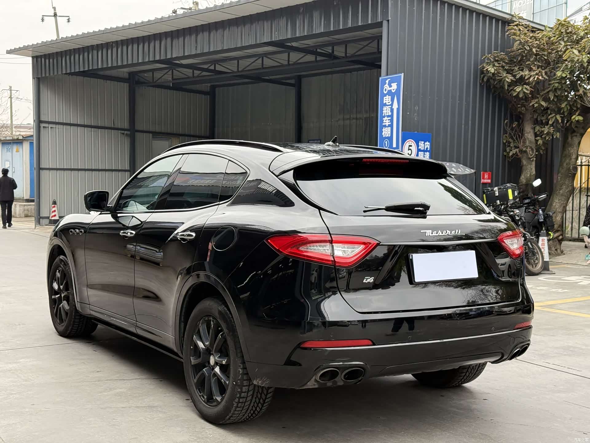 Maserati Levante, 2018 14
