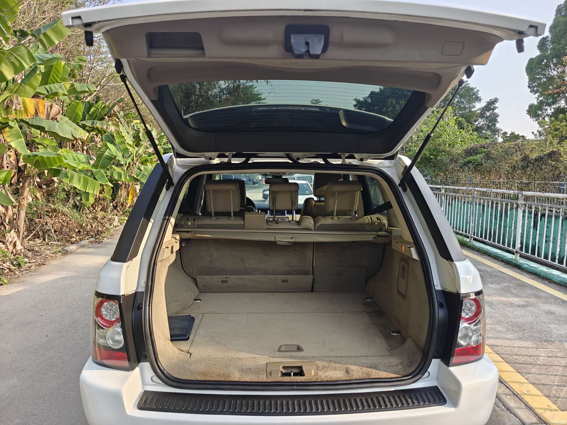 Land Rover Range Rover, 2011 20