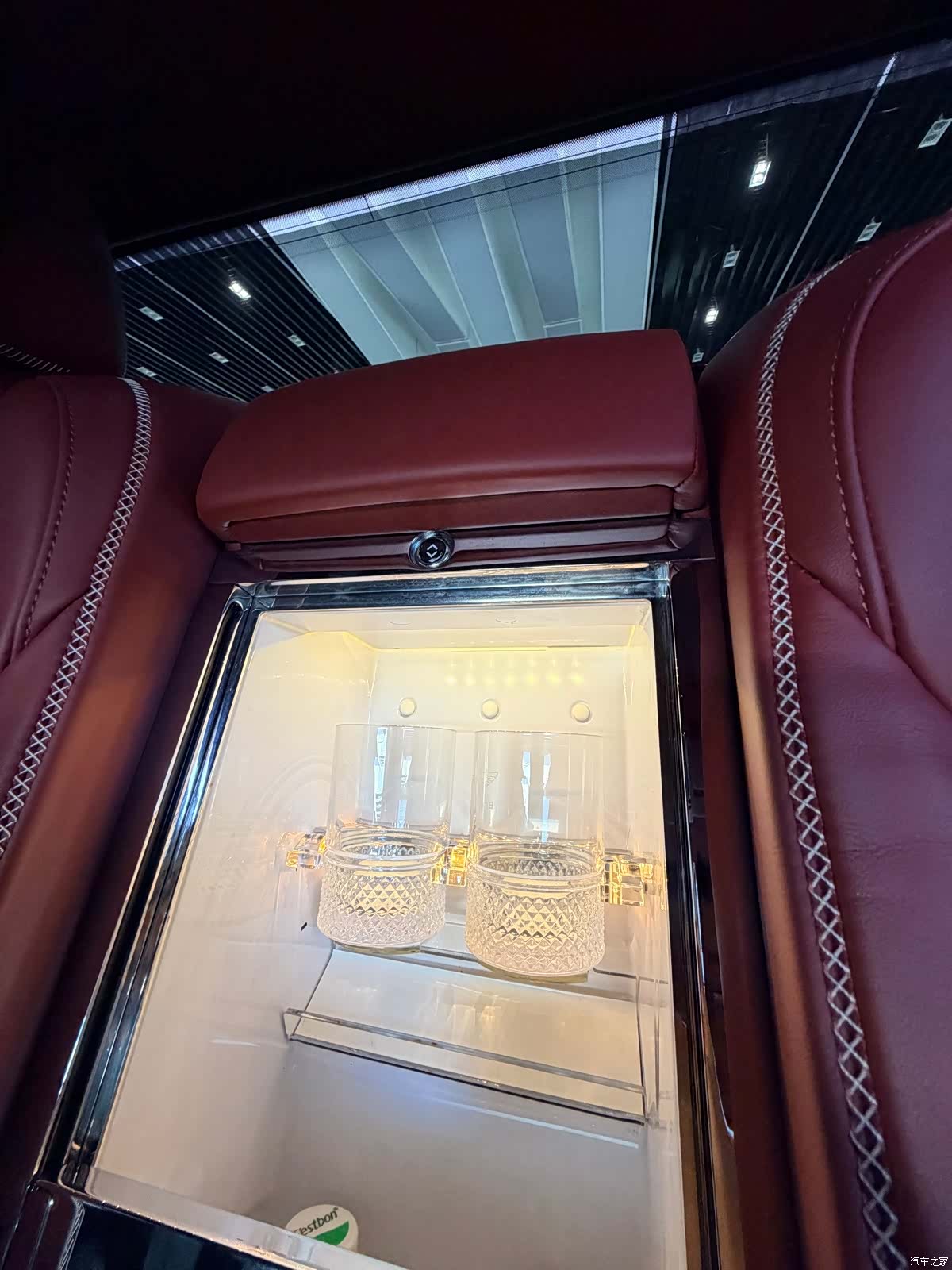 Bentley Mulsanne, 2018 15