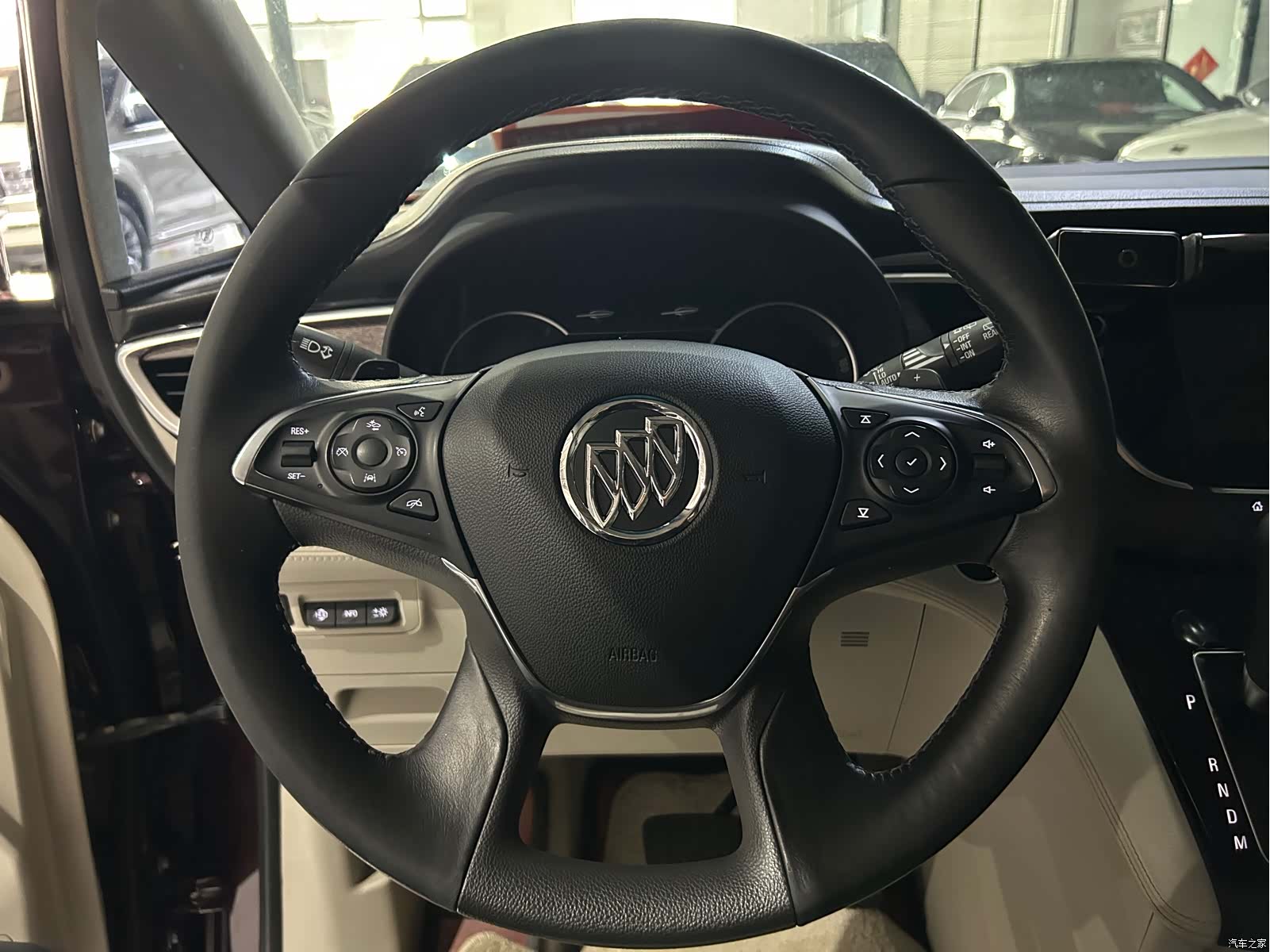 Buick GL8, 2018 все фото