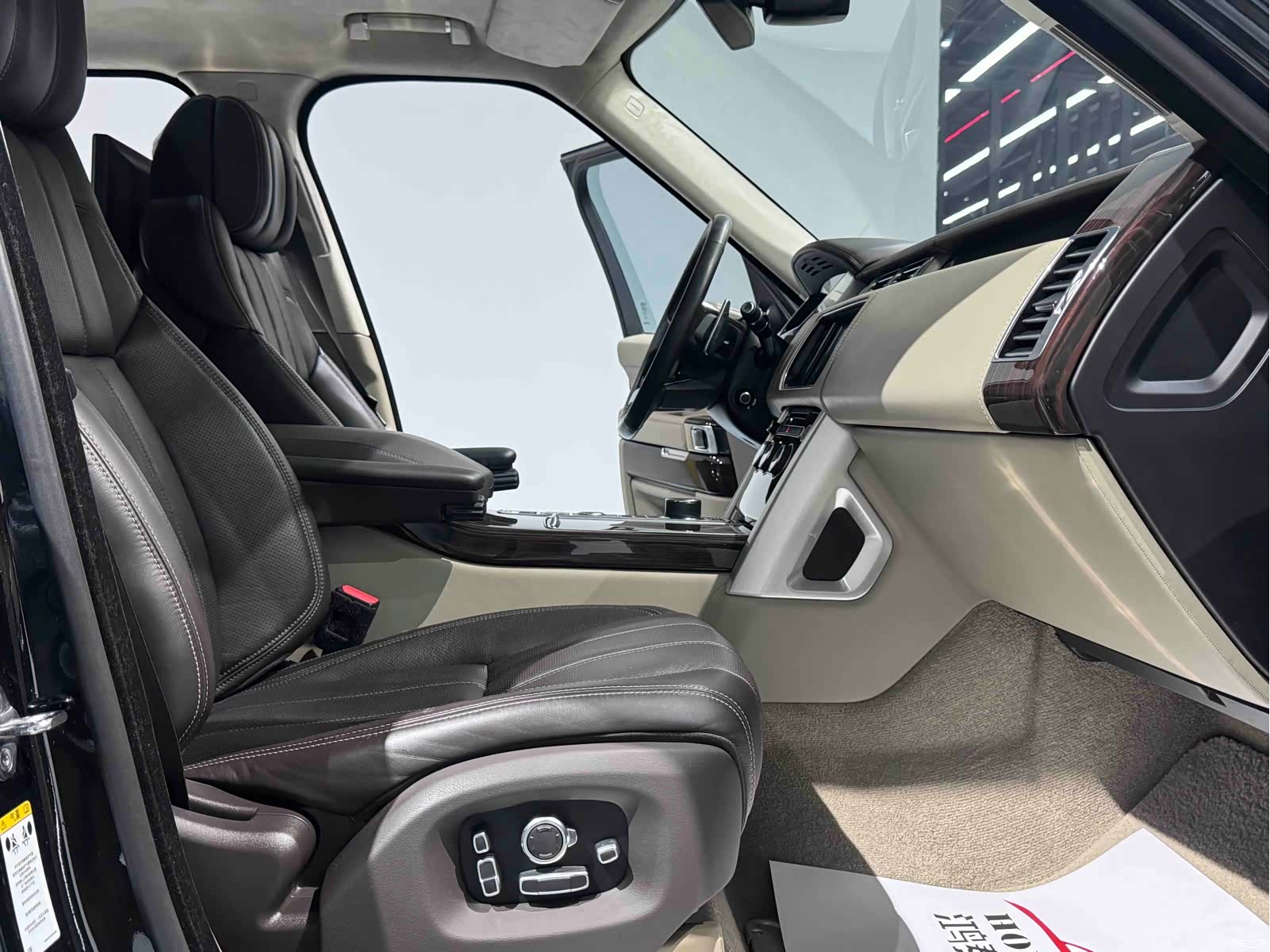 Land Rover Range Rover, 2018 14