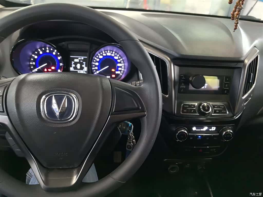 Changan CS15, 2016 10