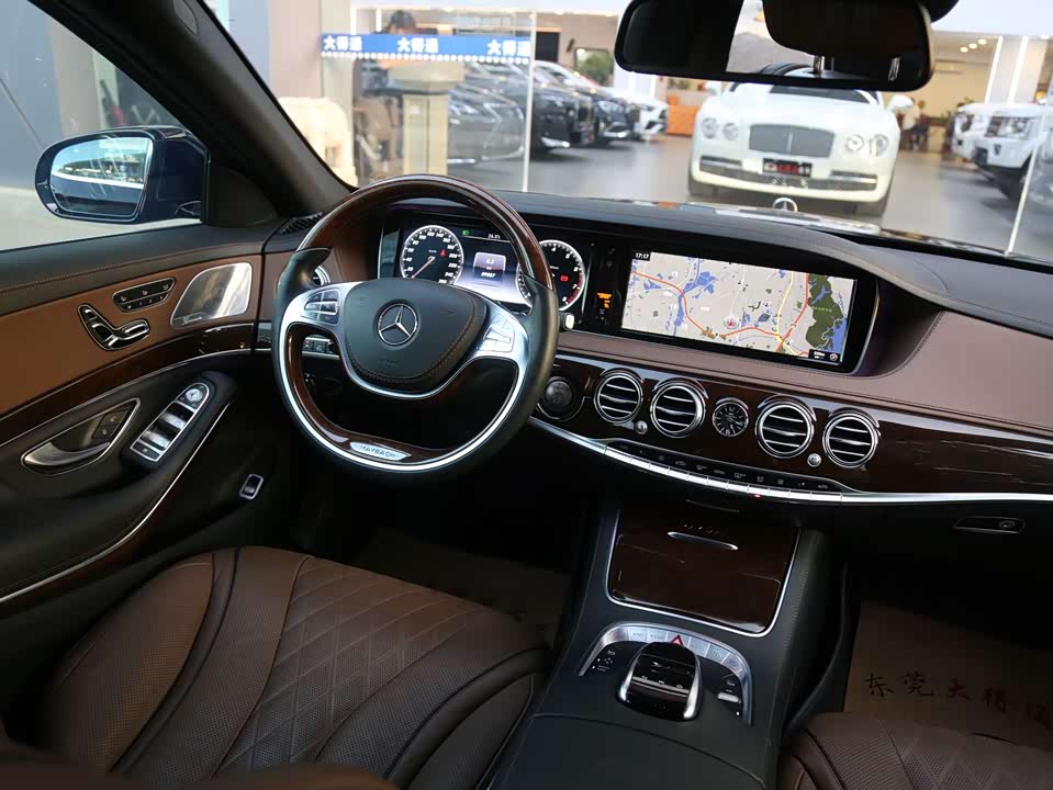 Mercedes-Benz Maybach S-class